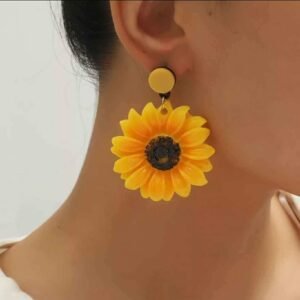 Beautiful Sunflower Earrings Good Quality For Ladies